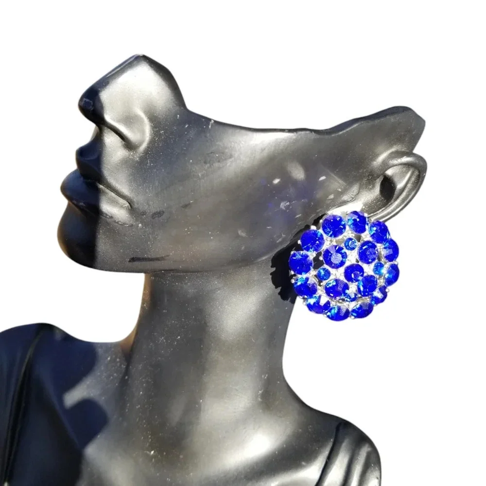 VINTAGE LARGE SILVERTONE & COBALT BLUE GLASS RHINESTONE CLIP ON EARRINGS